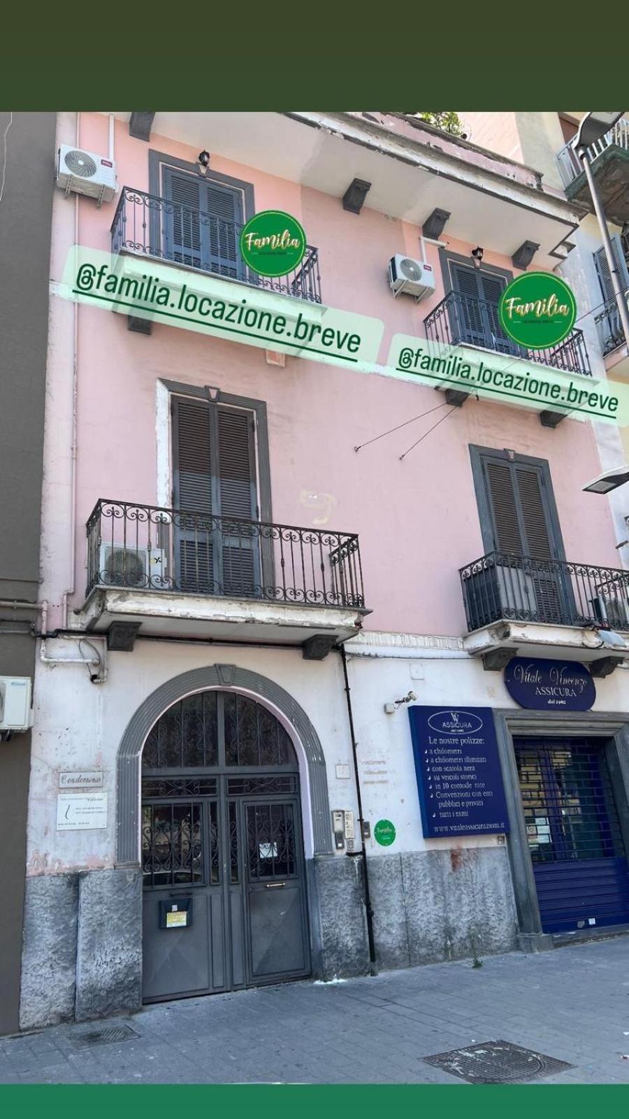 那不勒斯 Familia酒店 外观 照片